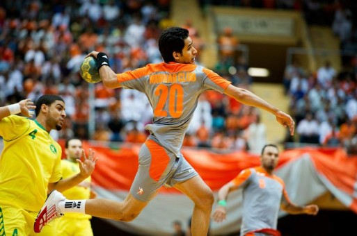 الخليج يدعم قبضته بالعلي