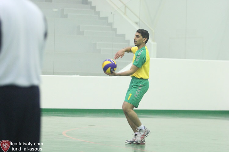 طائرة الخليج تتوقف في محطة الفيصلي