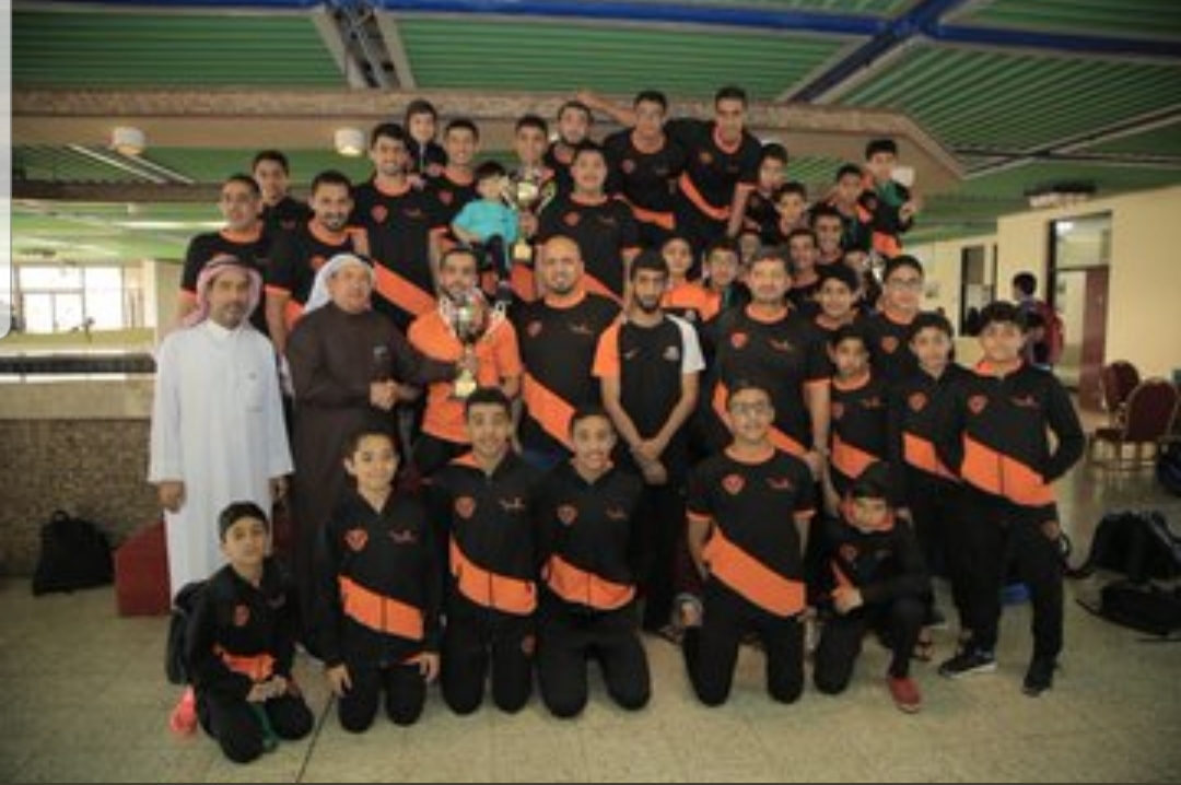 الصفا يُتوج بطلاً للسباحة