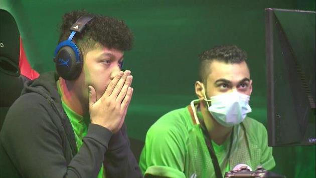 القادسية يخطف الذهب .. والسلام يسرق الأضواء