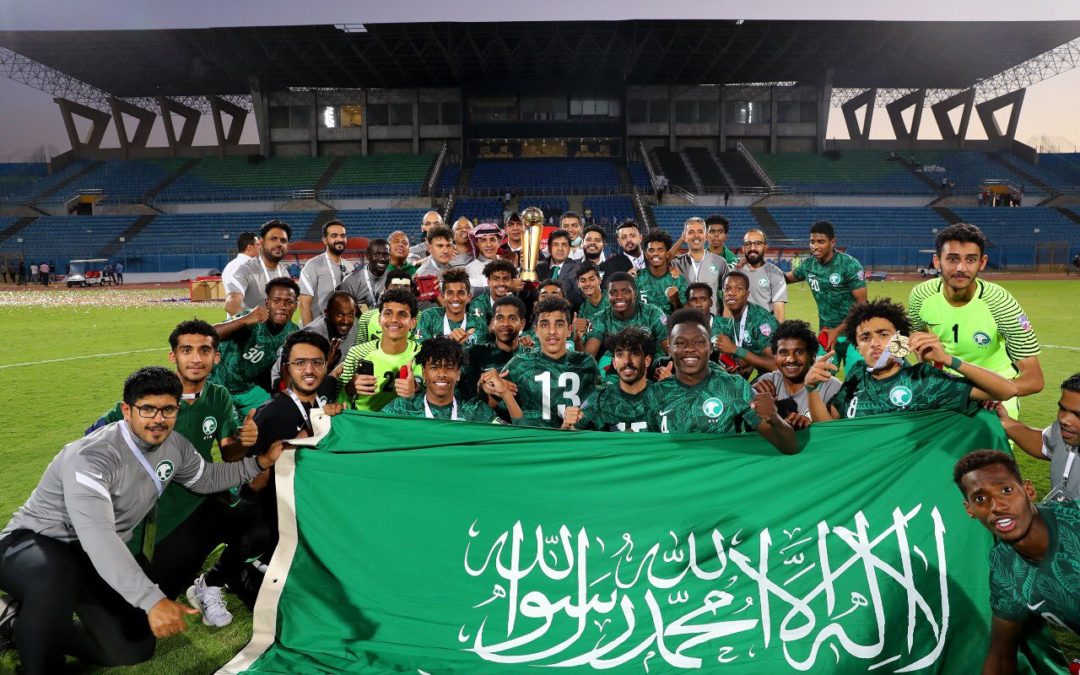 الأخضر يشع في ” سماء العرب “