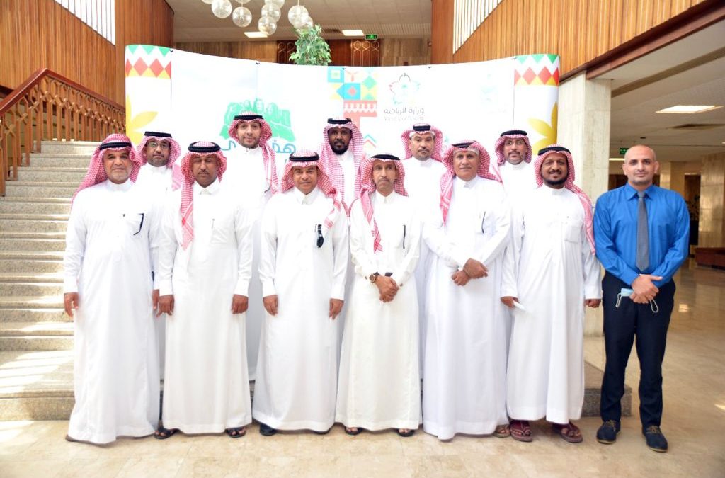 جمعية اللاعبين القدامى بالشرقية تنظم البطولة الرباعية للجاليات للناشئين لكرة القدم