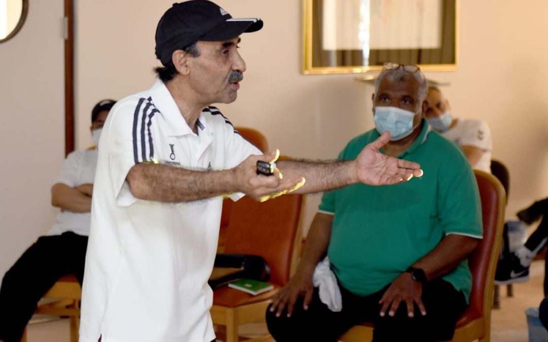 انطلاق دورة المراقبين الفنيين والإداريين والمدربين