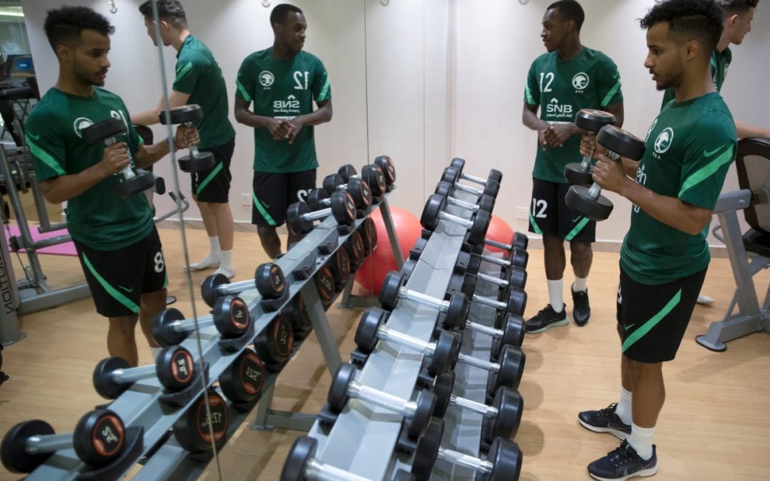 الأخضر يكتفي بحصة استشفائية في مقر المعسكر بعد الفوز على فيتنام