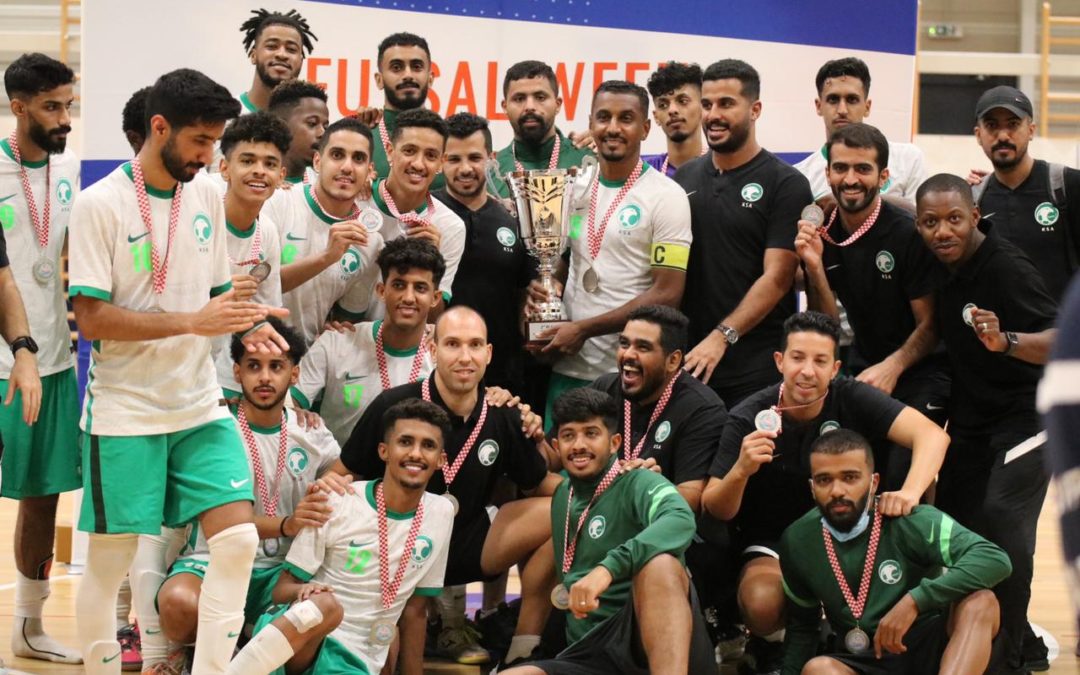 أخضر الصالات يتوج بفضية أسبوع الصالات بعد خسارة النهائي أمام ايطاليا