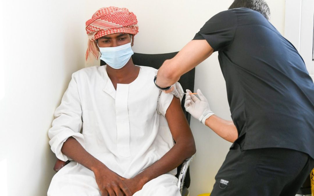 2387 مستفيداً من مركز لقاحات مهرجان ولي العهد للهجن