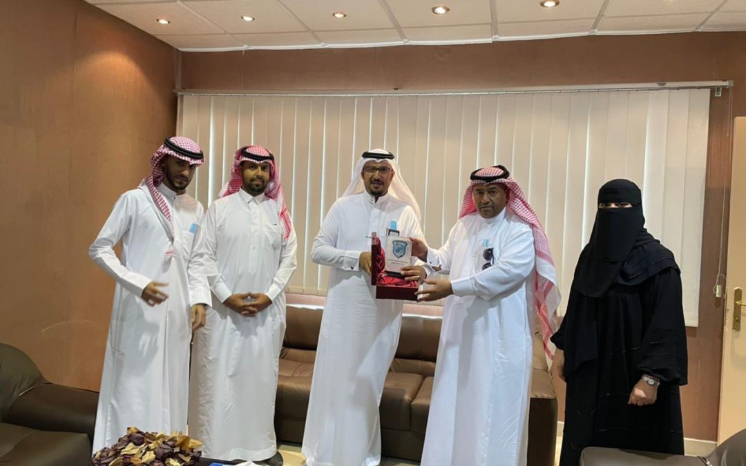 فريق من نادي النهضة يزور  مجمع إرادة للصحه النفسية ومركز التأهيل