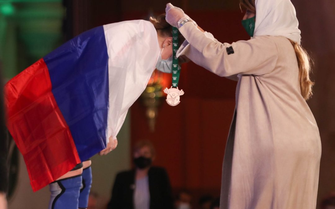 تختتم اليوم الثلاثاء بجدة بحضور الفيصل..والعراق يأخذ نصيبه من الميداليات…  اوزباكستان وكازاخستان تسيطران على ذهبيات الأثقال