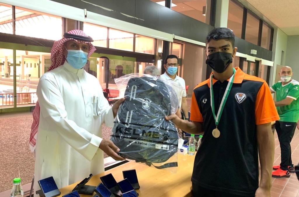 الصفا بطل ناشئين الإسكواش