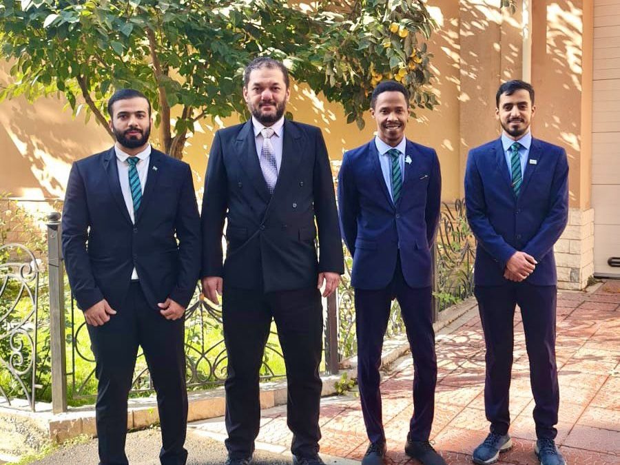 4 حكام سعوديين يحصلون على الشارة الدولية في المبارزة