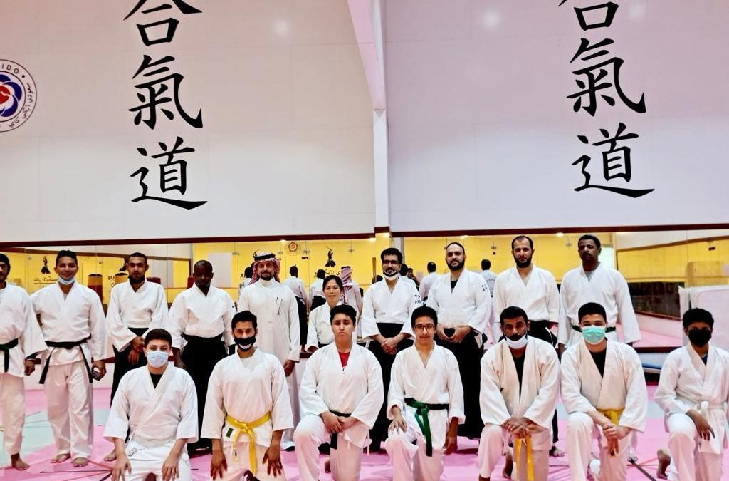 عضوة الإتحاد الدولي للايكيدو تختتم برامجها التدريبية الرياضية النسائية