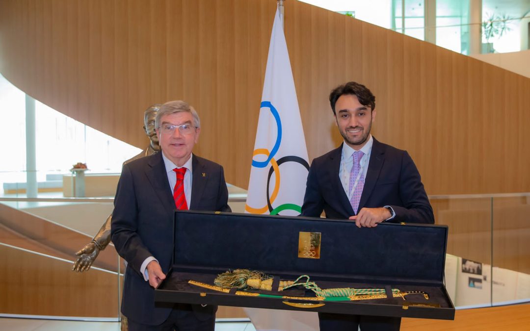 الفيصل يزور الأولمبية الدولية ويجتمع بتوماس باخ