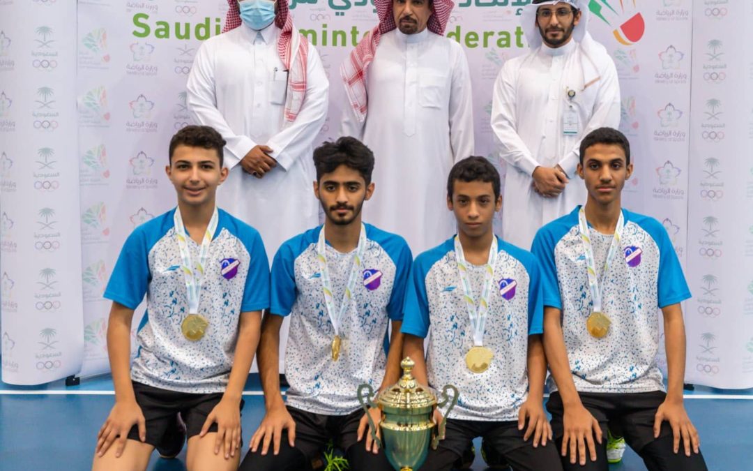 عكاظ يحقق ذهبية دوري اولى الريشة للشباب