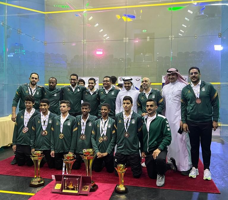 ذهب خليجية الإسكواش سعودي