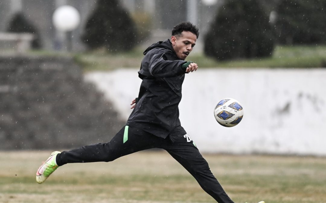 الأخضر الأولمبي يعاود تدريباته استعداداً للقاء الكويت ضمن تصفيات آسيا