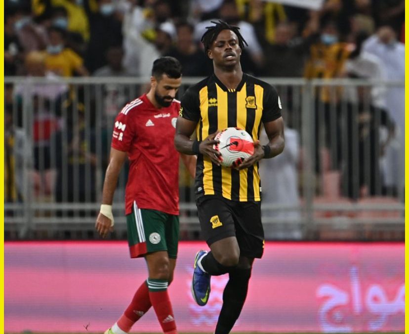 العميد يستمر في الصدارة بعد ” ريمونتادا ” مثيرة أمام النواخذة بثلاثية