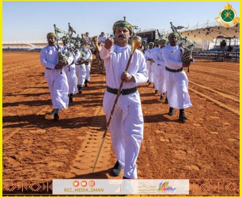 الهجانة السُّلطانية العمانية تقدم عروضًا مميزة في مهرجان الملك عبدالعزيز للإبل