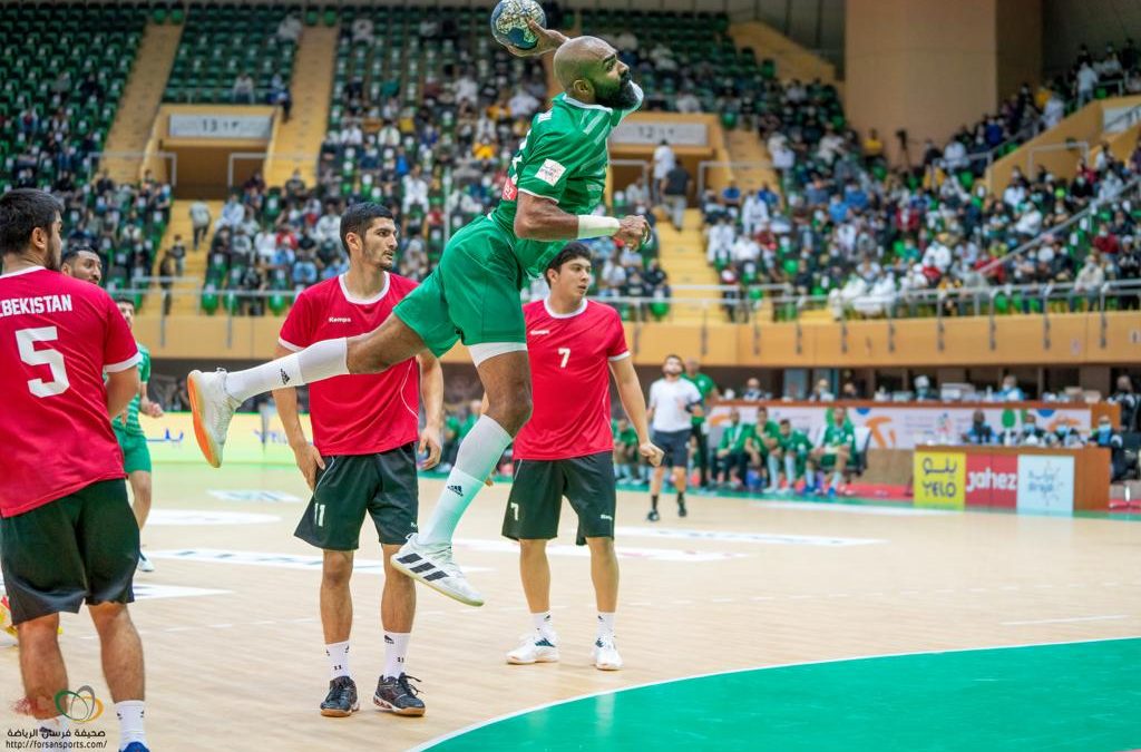 كبار القـارة الصفراء يلتقون غداً في نصف النهائي الآسيـوي.. “قبضة الأخضر تسعى لعبور البحرين والتأهل للنهائي”