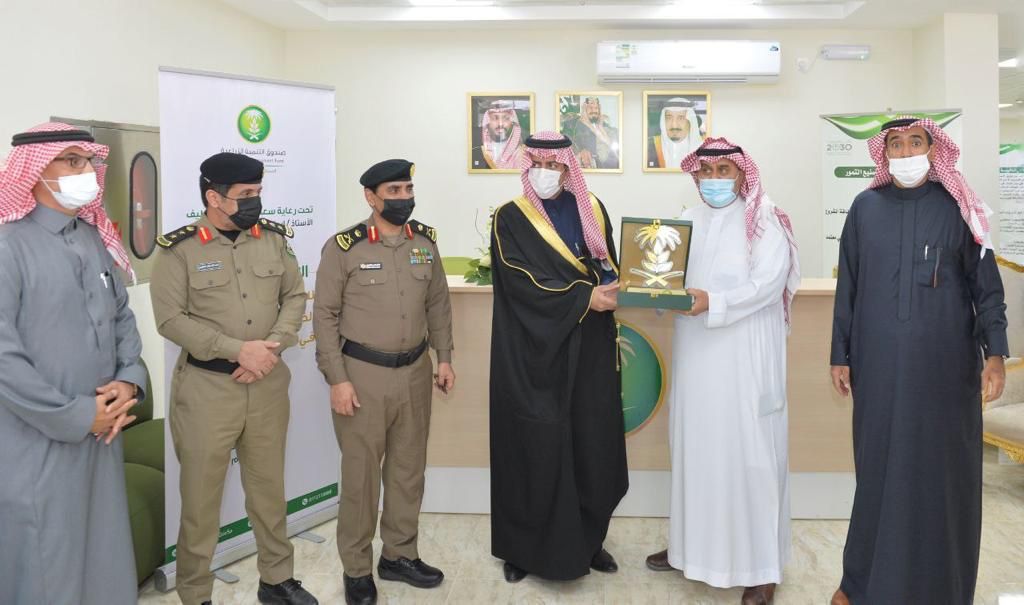 محافظ القطيف يدشّن مكتب صندوق التنمية الزراعية بالمحافظة