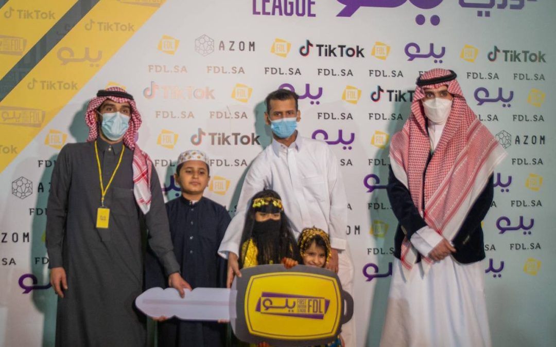 بعد احتفالها بالمناسبة السعيدة وإقامة عروض فنية وسحب على سيارة بين جماهير دوري يلو… “يلو” تهنئ القيادة الرشيدة بيوم التأسيس