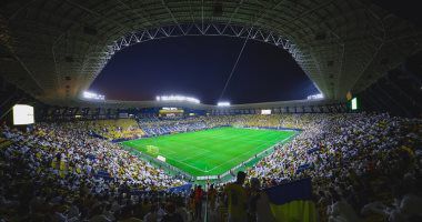 السماح بالحضور الجماهيري في جميع المنافسات الرياضية بنسبة 100% 