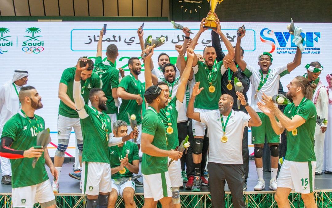 بحضور الامير فهد بن جلوي..الاهلي يتوج بلقب الدوري الممتاز … فاز على الهلال 3