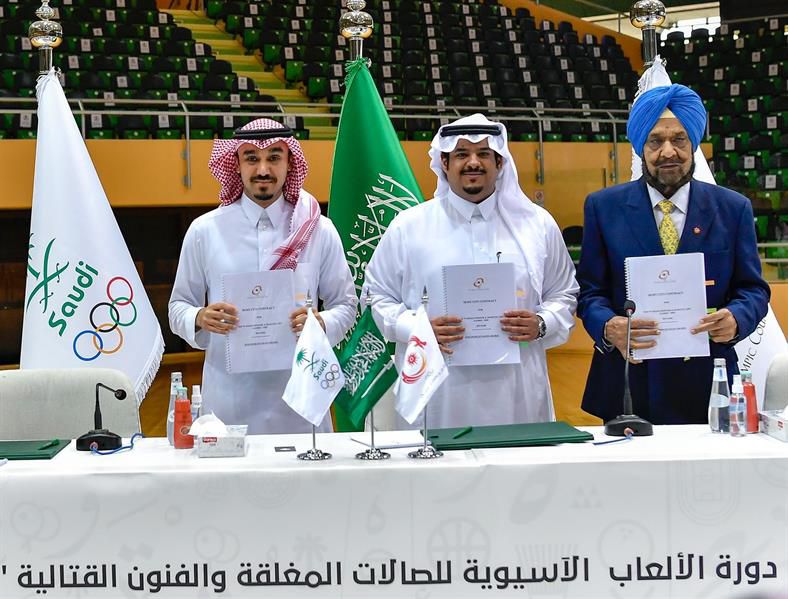” الفيصل ” يوقع على استضافة الألعاب الآسيوية للصالات المغلقة والفنون القتالية