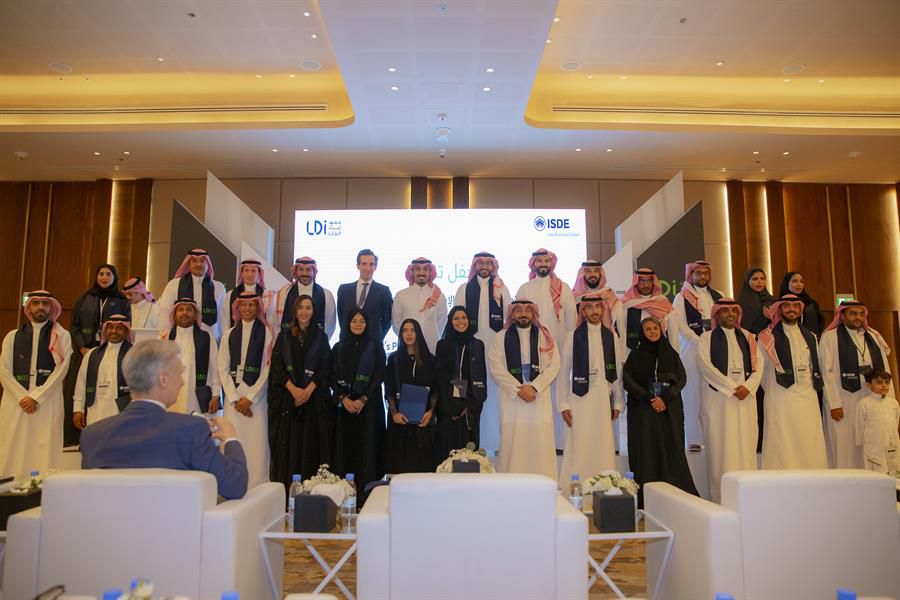 وزير الرياضة يرعى حفل تخرج ماجستير الإدارة الرياضية