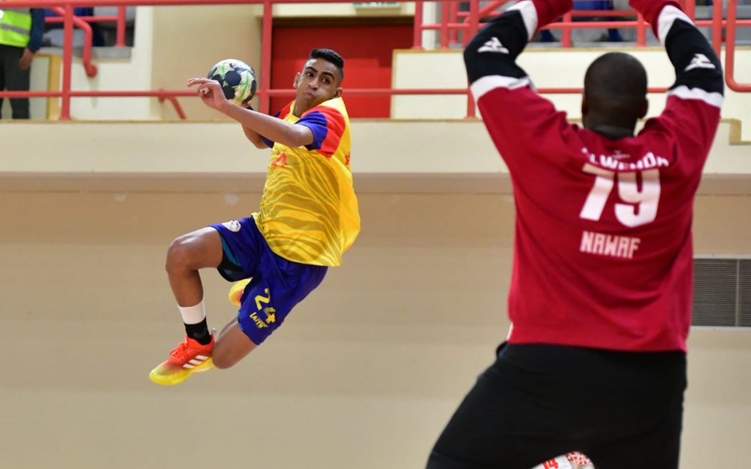 مضر والخليج يواصلان حصد التقاط وصدارة ممتاز اليد