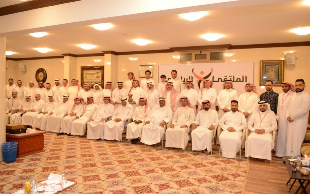 بمقر الملتقى الرياضي بصفوى.. الدكتور “أيمن الرفاعي” يبدع في ندوة الحوكمة في الأندية الرياضية