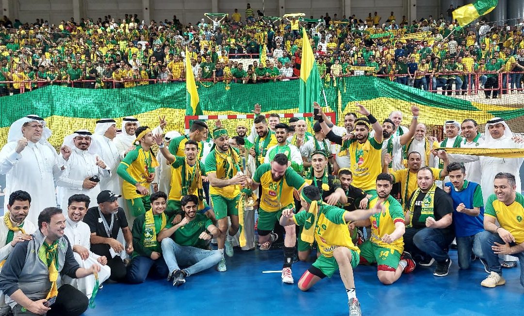 في كرنفال جماهيري غفير لكأس اتحاد اليد.. جماهير الدانة تردد على صوت الهولو واليامال..الخليج يحقق الآمال