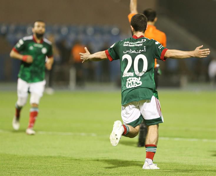 الاتفاق يقسوا على الحزم بخماسية في دوري المحترفين