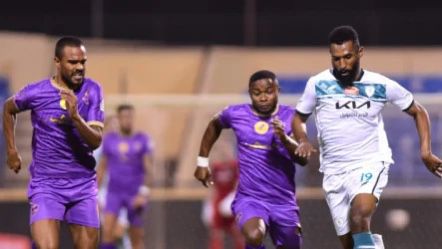 ” الطائي ” يواصل الابتعاد عن مراكز الهبوط بثنائية في مرمى ” الفتح