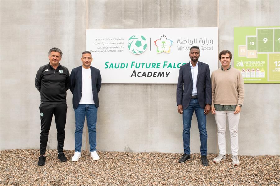 مجموعة يونايتد وورلد تزور برنامج ” الابتعاث “