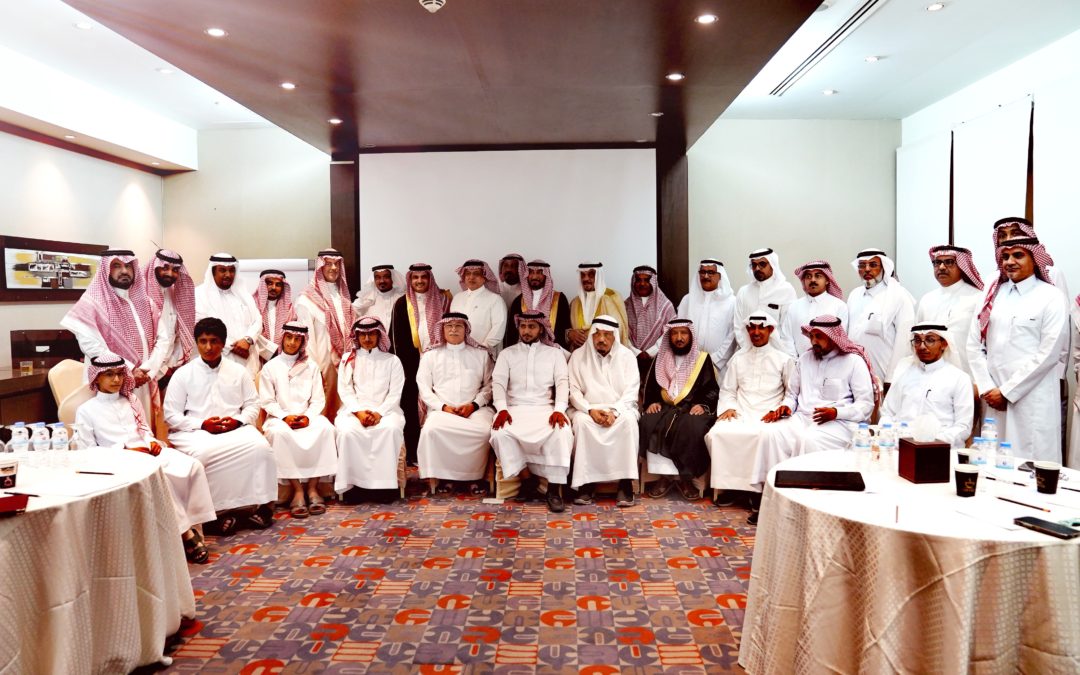 نيابة عن سمو الامير معتصم بن سعود..الدكتور فيصل العزام يكرم مدير شرطة الخبر ورئيس قسم الصحة بجامعة الإمام عبدالرحمن بن فيصل