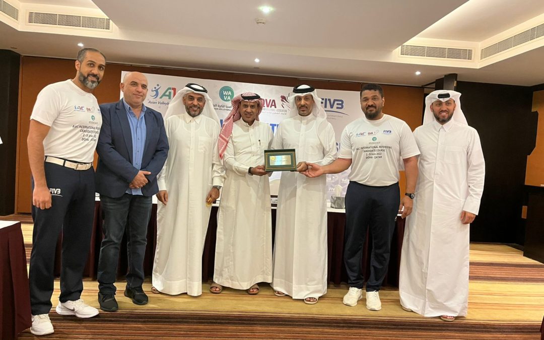 الدوسري والهزيم يكملان دورة الترشح للدولية بامتياز