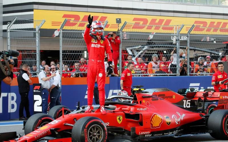 شارل لوكلير ينتزع أول المنطلقين بجائزة أذربيجان الكبرى للفورمولا 1