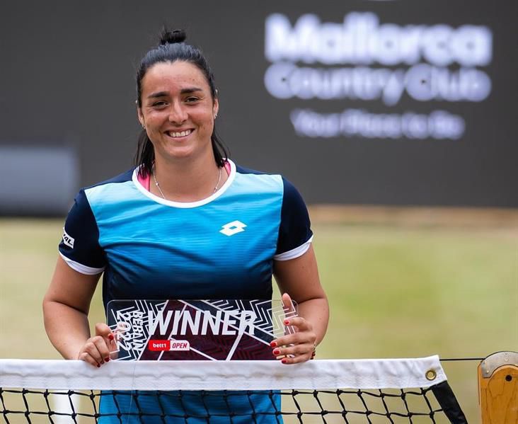 التونسية أُنس جابر تحرز لقب بطولة برلين للتنس