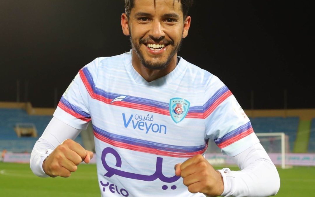 ” بقير ” يتصدر قائمة الهدافين بنادي أبها في دوري المحترفين