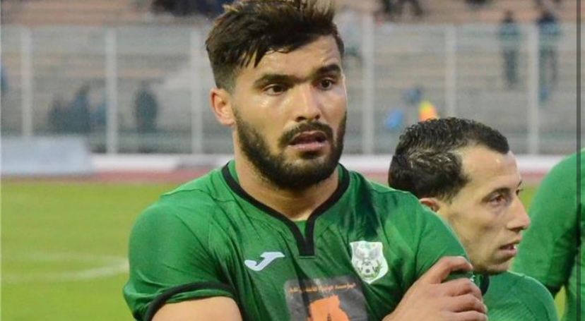 أبها يقترب من ضم لاعب جزائري