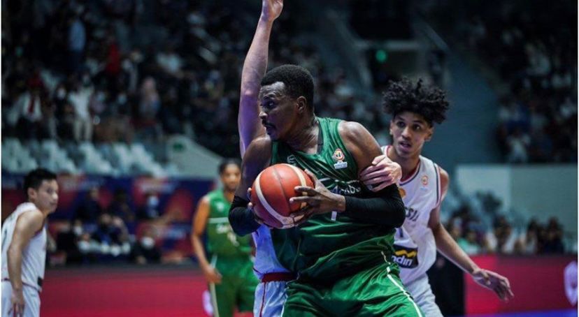 أخضر السلة يفوز على أندونسيا بتصفيات كأس العالم