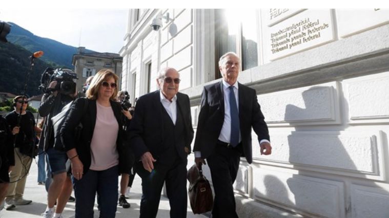 القضاء السويسري يبت في مصير بلاتيني وبلاتر