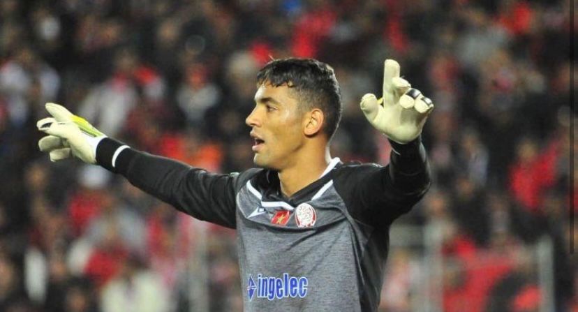 أبها يدخل سباق التعاقد مع حارس الوداد المغربي