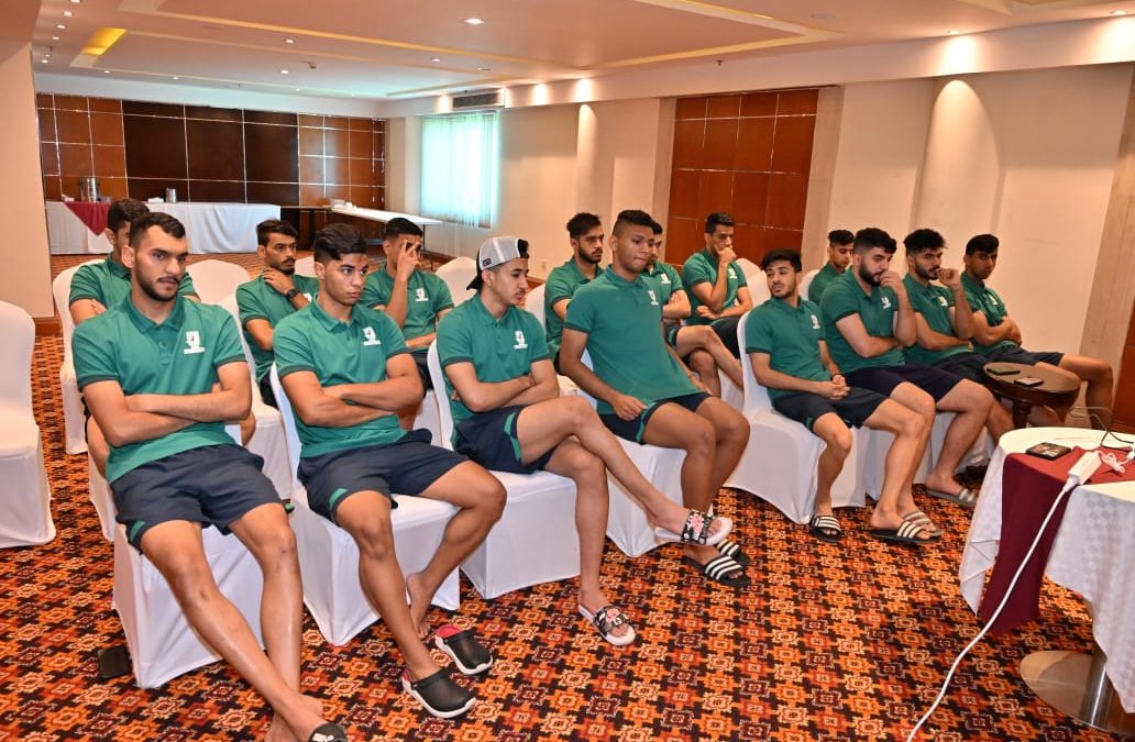 مران استرجاعي.. وفديو يجهــزان الأخضـــر الشاب للحفاظ على الصـدارة عبر بوابة الكويت