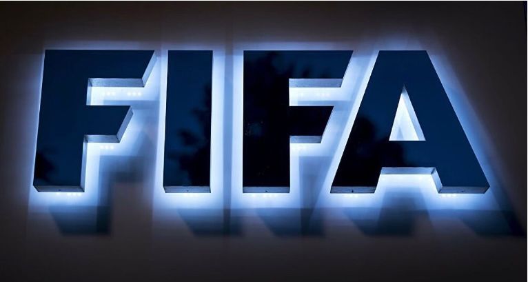 ” يويفا ” في الصدارة … 1000 مخالفة على طاولة ” فيفا