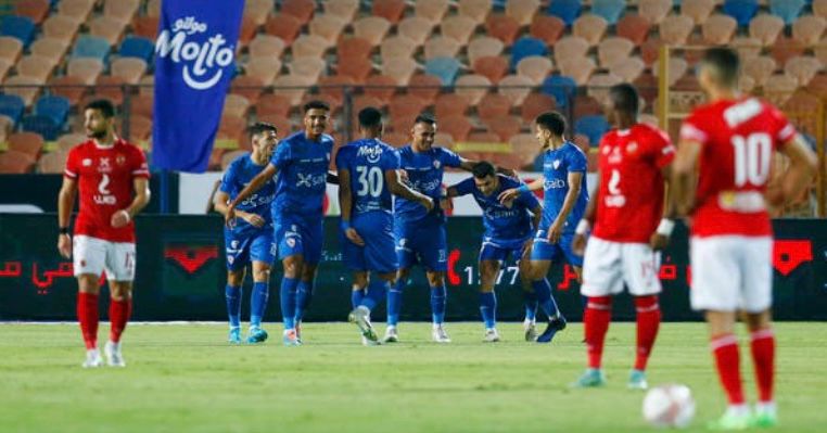 الأبيض ” الزمالك ” يقسوا على الأحمر بثنائية ويتوج بطلاً لكأس مصر