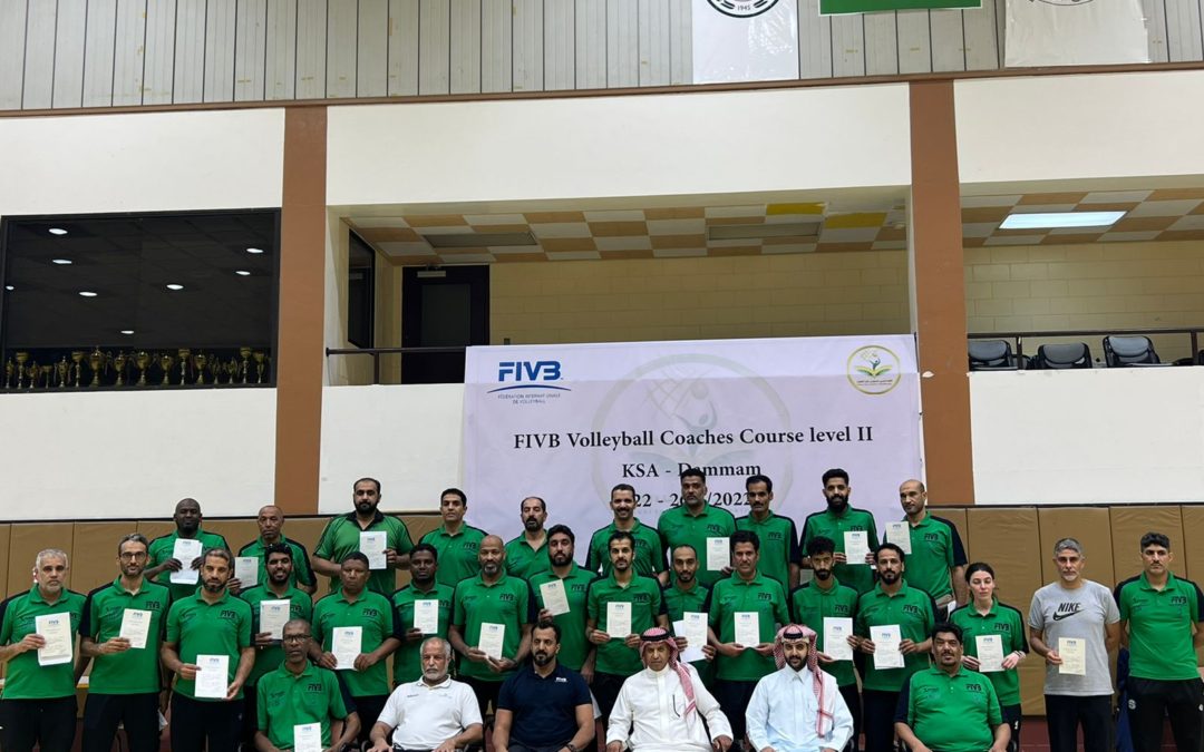 الرويس نتطلع لاحتراف المدرب الوطني