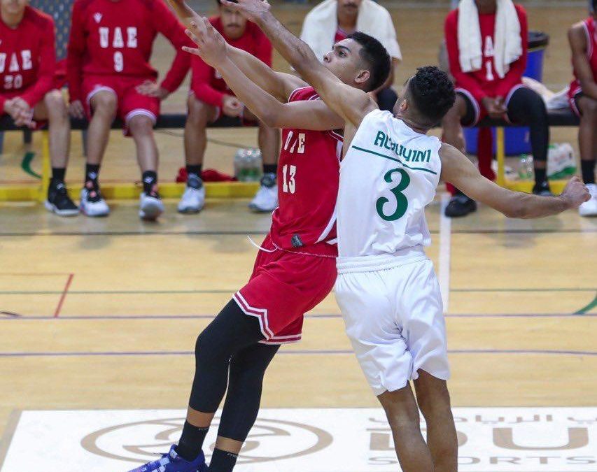 اخضر السلة للشباب يفوز على على الامارات و يحجز مقعده في الدور النصف النهائي للبطولة الخليجية