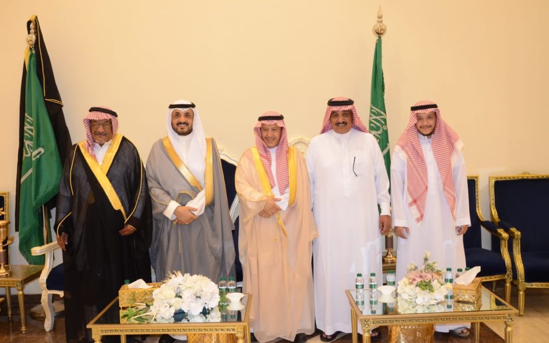 الأستاذ أحمد الزهراني ورجل الأعمال علي الغامدي يحتفلون بزواج مشاري في الرياض