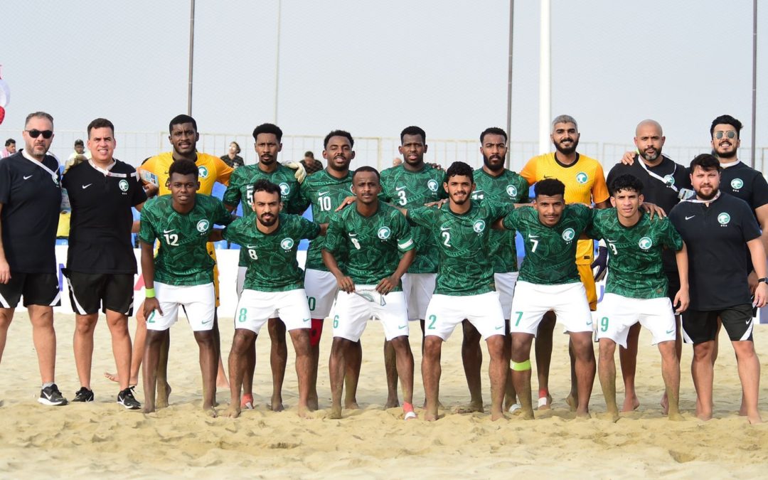 بعثة الأخضر الشاطئية تصل المغرب للمشاركة في البطولة الدولية للشاطئية